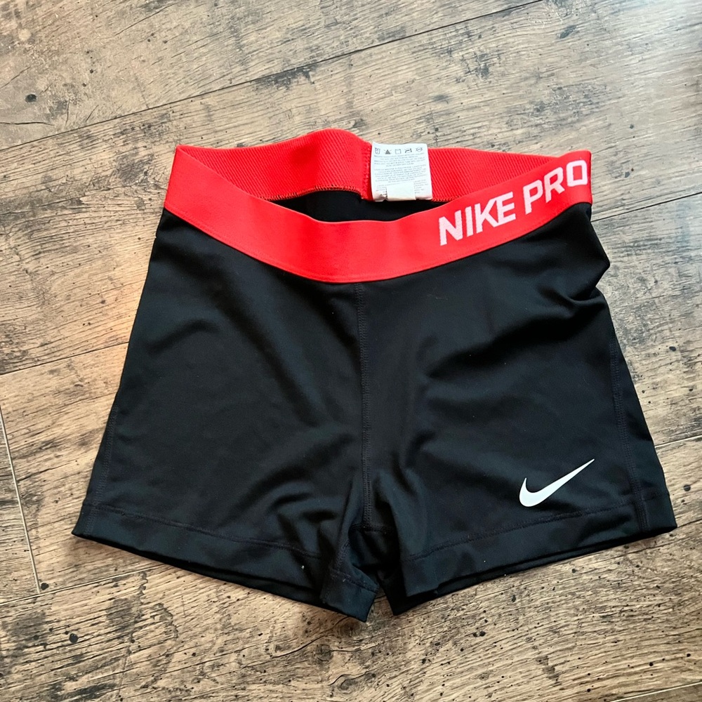 Women’s Nike Pro shorts